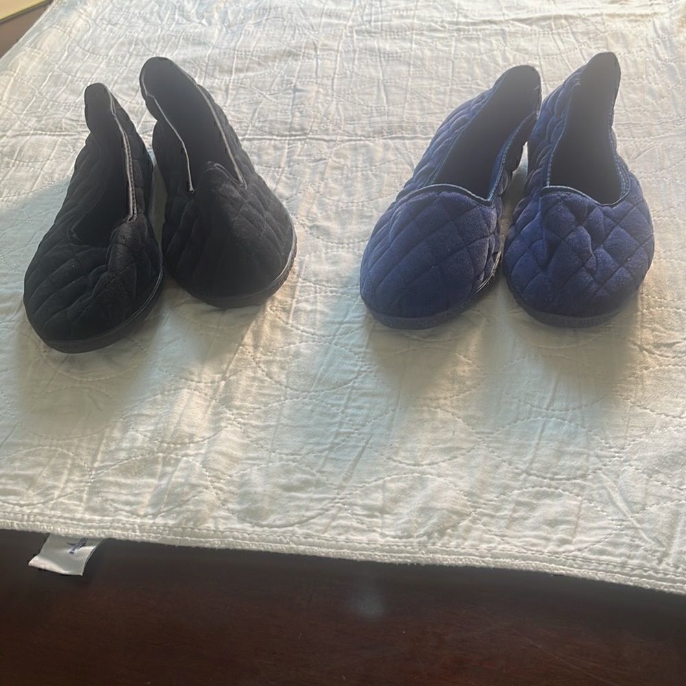 Bundle 2 Pr Quilted Slippers Blue & Black
